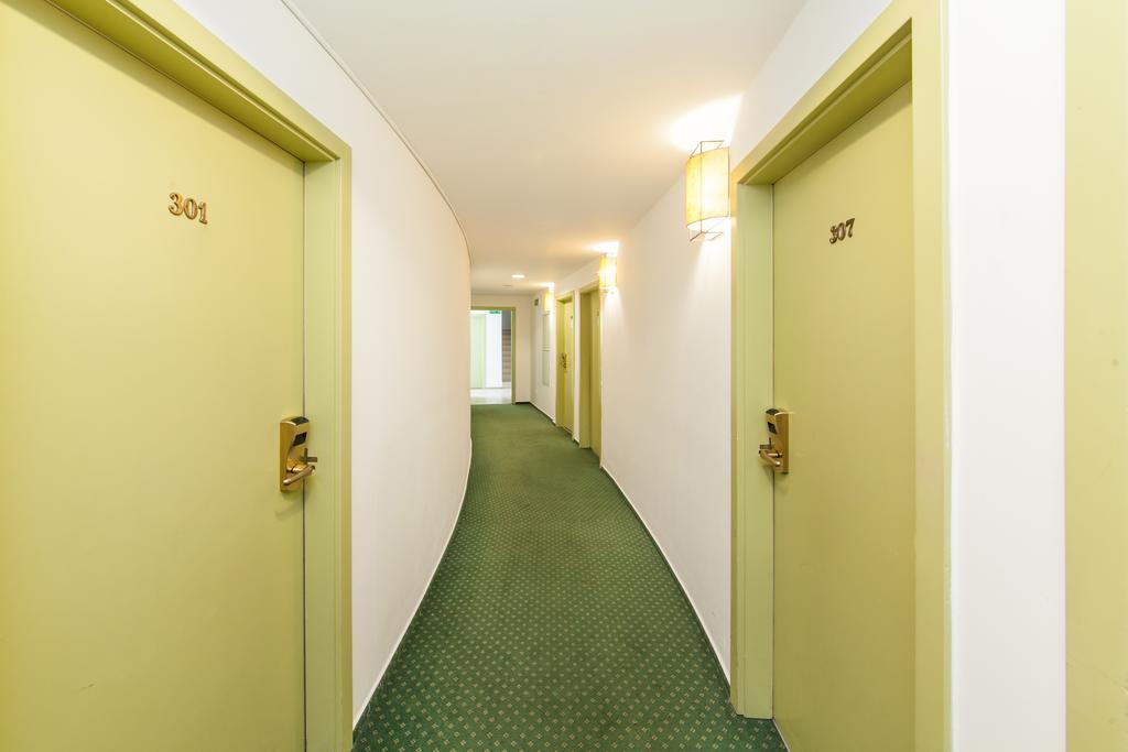 Hotel Vitkov Praga Exterior foto